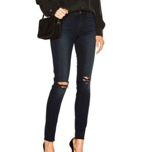 FRAME Le Skinny De Jeanne Unfinished Edge Jeans